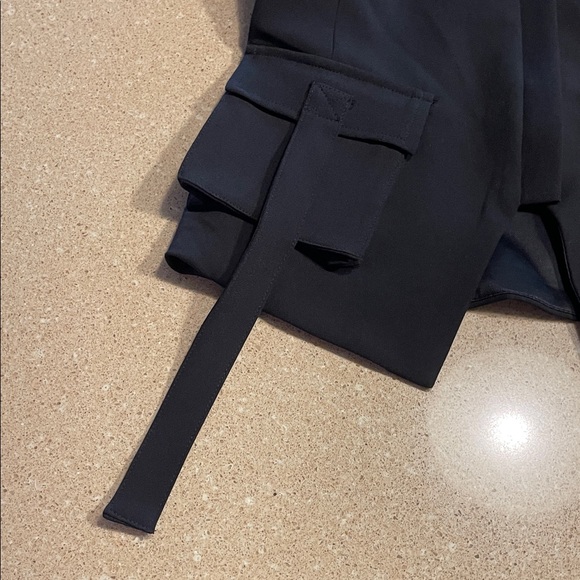 Zara Black Halter Top with Pockets - Picture 6 of 7